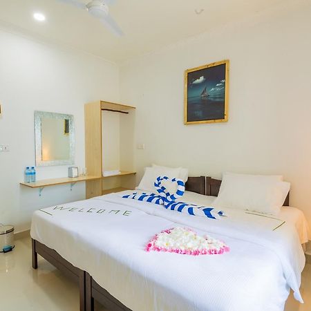 Kirulhiya Maldives Hotel Omadhoo Eksteriør bilde