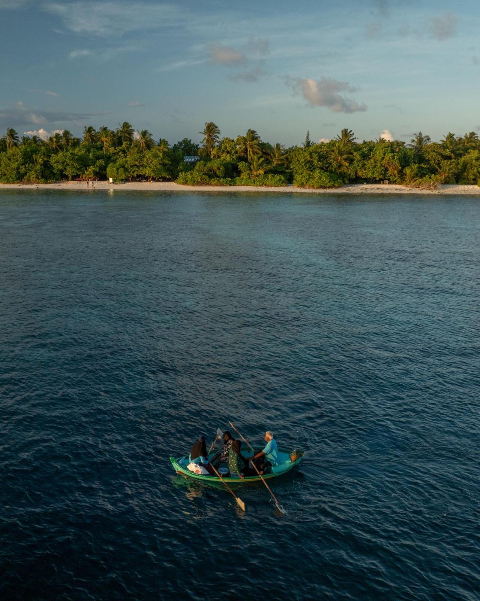 Kirulhiya Maldives Hotel Omadhoo Eksteriør bilde