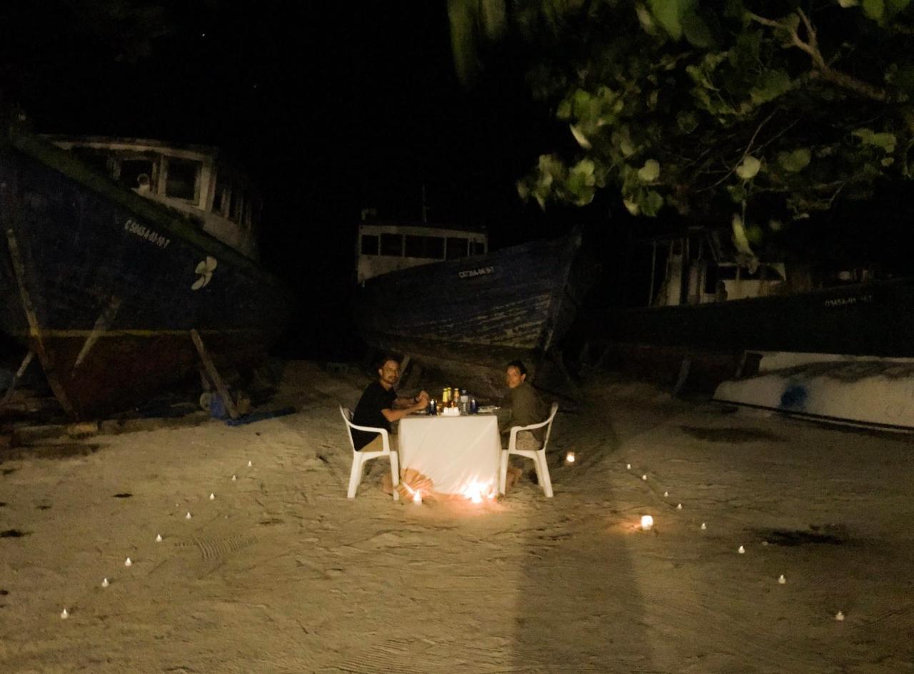 Kirulhiya Maldives Hotel Omadhoo Eksteriør bilde