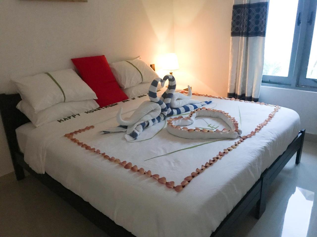 Kirulhiya Maldives Hotel Omadhoo Eksteriør bilde